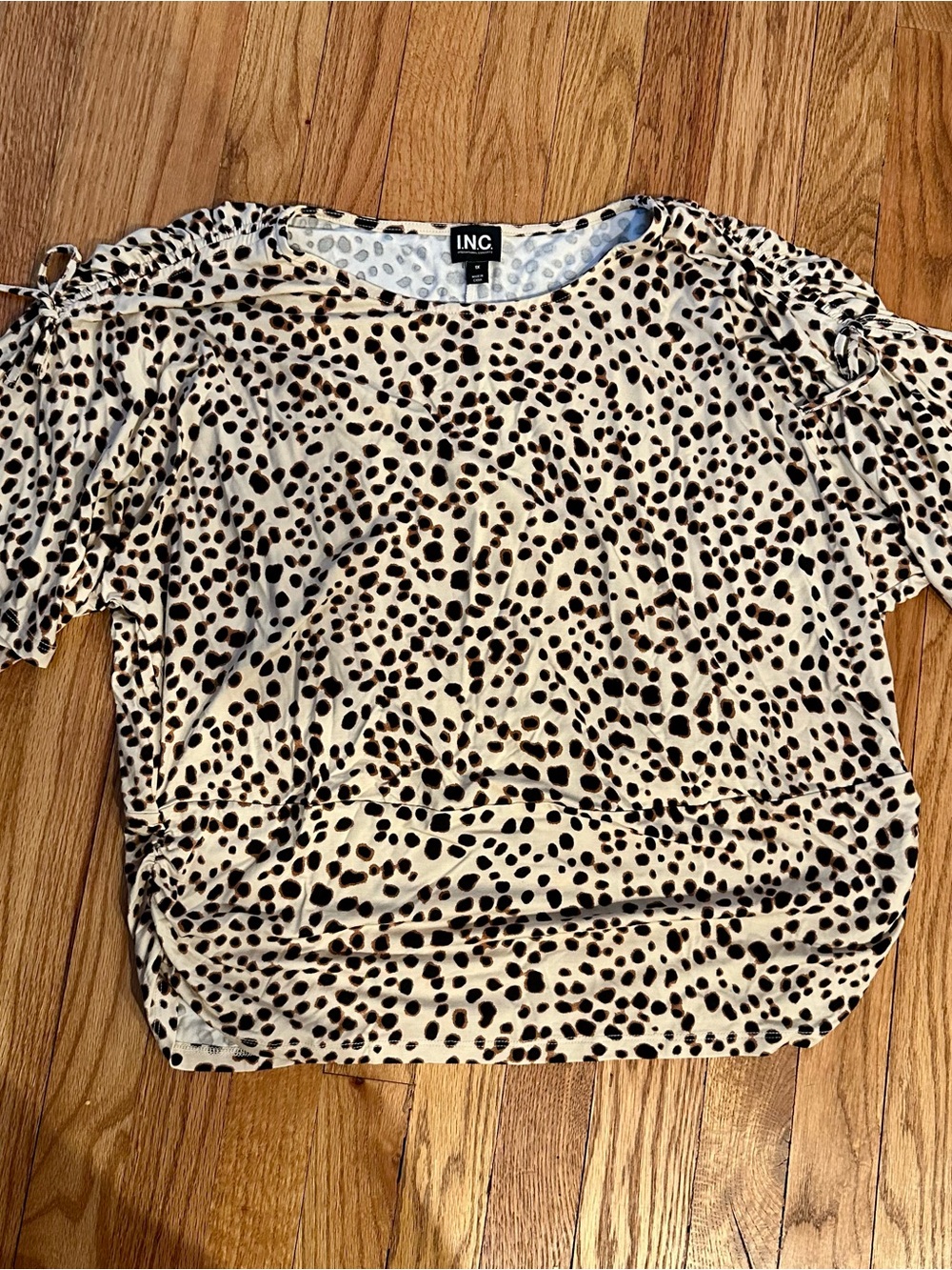 INC Women's Animal Print Short Sleeve blouse